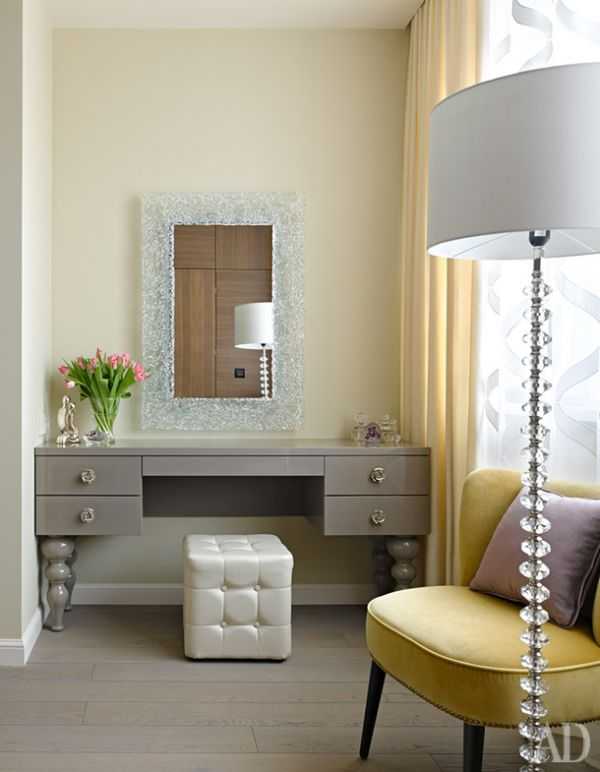Туалетный столик с зеркалом для спальни: варианты размещения мебели, размеры, виды конструкций, 125 идей и фото новинок